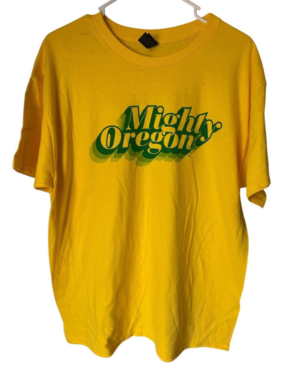 Mighty Oregon University College Football Yellow Graphic T-Shirt Men’s L MINTY